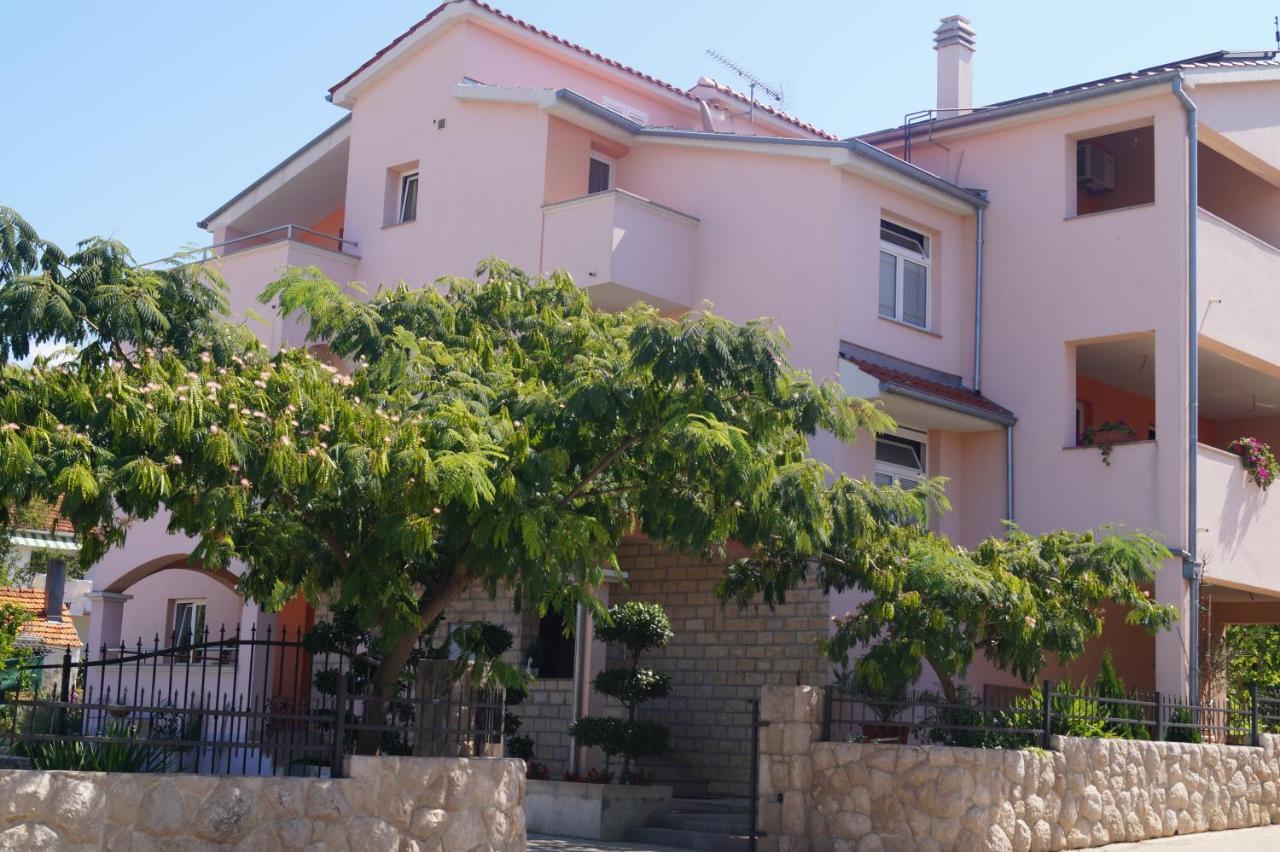 Tomic Apartma *