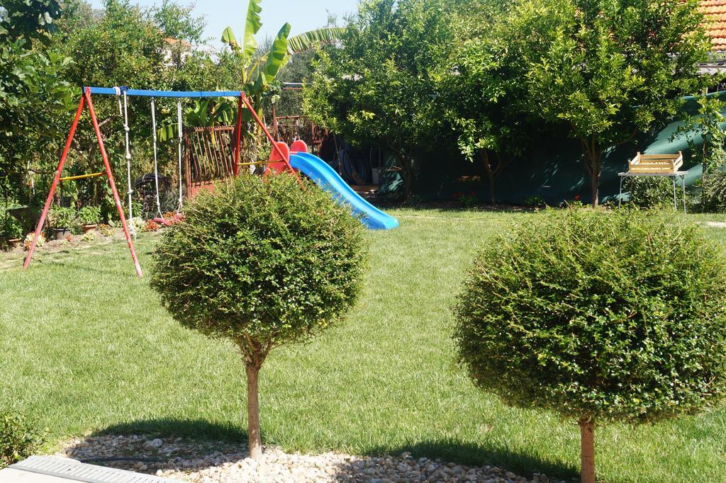 Apartma Tomic *